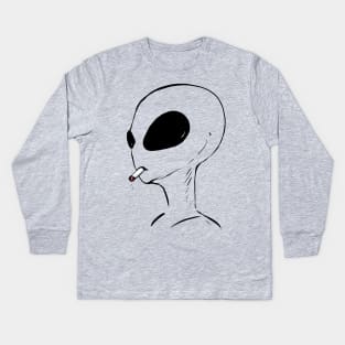 smoking alien Kids Long Sleeve T-Shirt